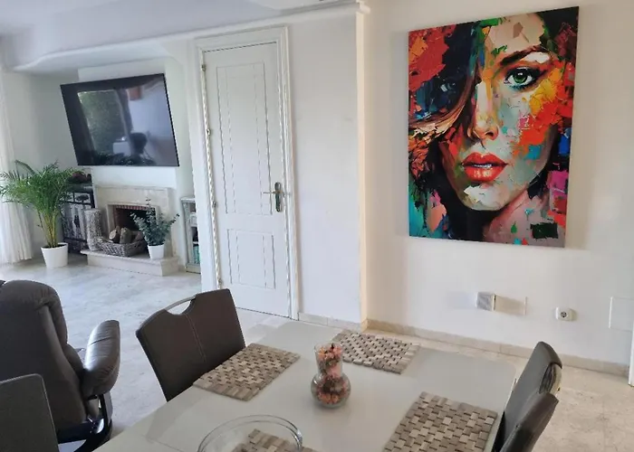 5-bed La Cala Golf & *